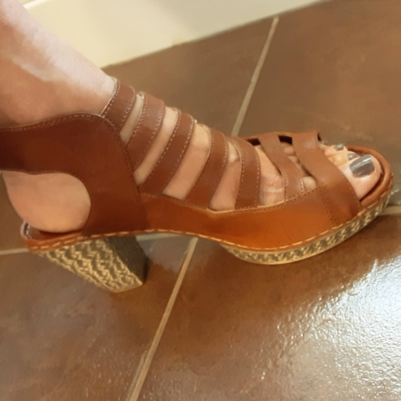 Josef Seibel Shoes - JOSEF SEIBEL TAN LEATHER STRAPPY SANDALS SZ 38